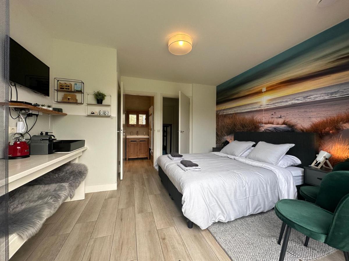 Logies Boszicht Texel Bed & Breakfast De Koog  Exterior photo